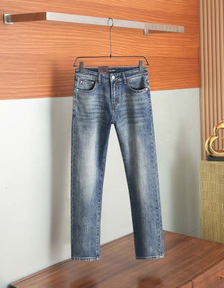 2025年8月22日入荷秋冬新作Tom Fordジーパン高品...