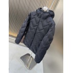 2025年8月23日入荷新作Moncler秋冬ダウンジャケット高品質人気商品/HC工場