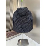 2025年8月23日入荷新作Moncler秋冬ダウンジャケット高品質人気商品/HC工場