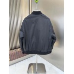 2025年8月23日入荷新作Prada秋冬ダウンジャケット高品質人気商品/HC工場