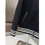 2025年8月23日入荷新作Moncler秋冬ダウンジャケット高品質人気商品/HC工場