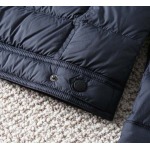 2025年8月23日入荷新作Moncler秋冬ダウンジャケット高品質人気商品/HC工場