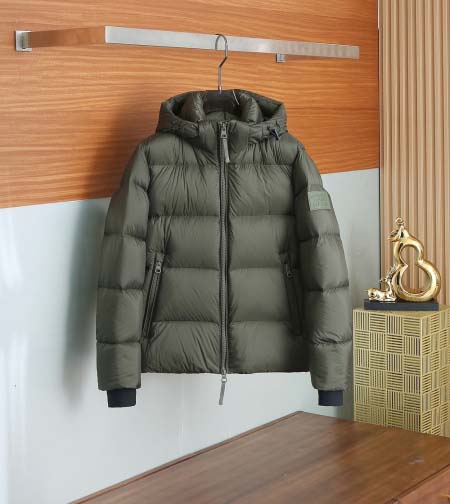 2025年8月23日入荷新作Burberry秋冬ダウンジャケ...