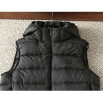 2025年8月23日入荷新作Moncler秋冬ダウンベスト高品質人気商品/HC工場