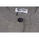 2025年8月24日秋冬入荷新作MIUMIUカーディガン高品質安い人気商品/HL工場