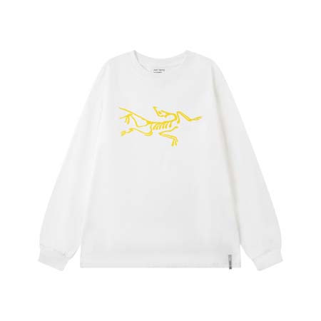 2025年8月24日秋冬入荷新作ARCTERYX長袖Tシャツ...