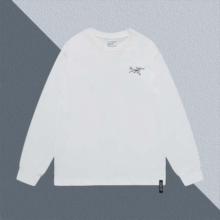 2025年8月24日秋冬入荷新作ARCTERYX長袖Tシャツ...