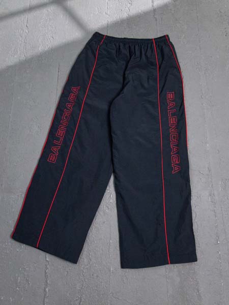 2025年8月26日秋冬入荷新作Balenciagaジャケッ...