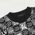 2025年8月26日秋冬入荷新作Louis Vuitton半袖Tシャツ高品質安い人気商品/HL工場