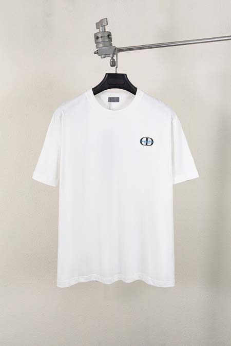 2025年8月26日秋冬入荷新作Dior半袖Tシャツ高品質安...