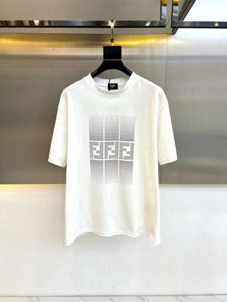 2025年8月27日秋冬入荷新作FENDI半袖 tシャツ高品...