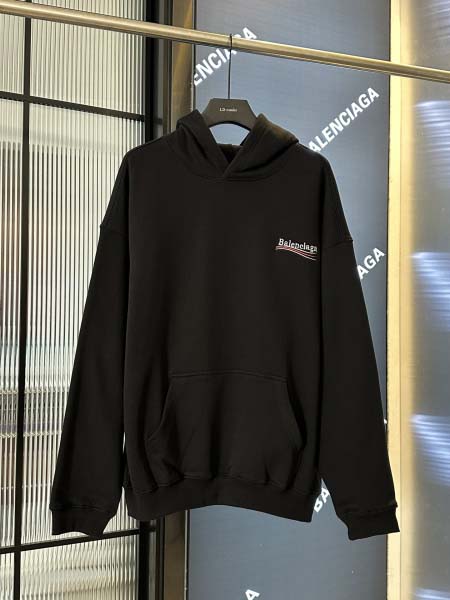 2025年8月28日秋冬入荷新作Balenciagaパーカー...