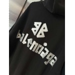 2025年8月28日秋冬入荷新作Balenciagaパーカー高品質安い人気商品/HL工場