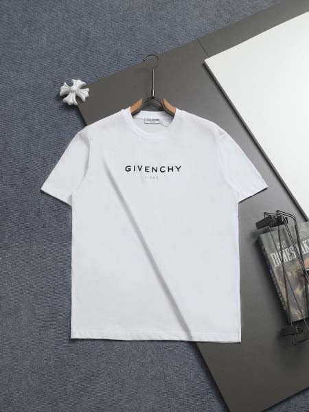 2025年8月28日秋冬入荷新作Givenchy半袖Tシャツ...