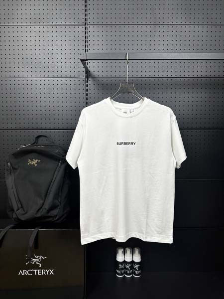 2025年8月28日秋冬入荷新作Burberry半袖Tシャツ...