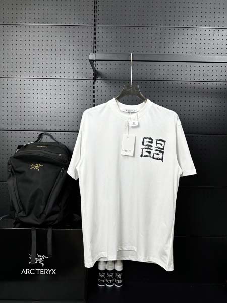 2025年8月28日秋冬入荷新作Givenchy半袖Tシャツ...