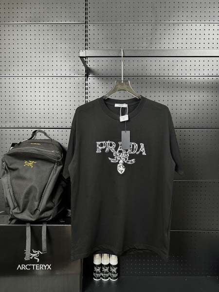 2025年8月28日秋冬入荷新作Prada半袖Tシャツ高品質...