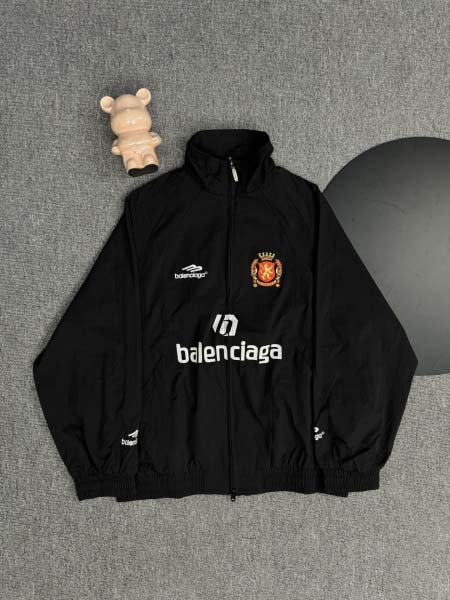 2025年8月28日秋冬入荷新作BALENCIAGAジャケッ...