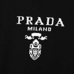 2025年8月28日秋冬入荷新作Pradaカーディガン安い人気商品/HL工場