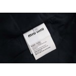 2025年8月28日入荷秋冬新作Miumiuジャケット原版復刻人気で【极品】/正規品と同じサイズSize:40 42 44 46/YGY工場