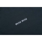 2025年8月29日入荷秋冬新作Miumiuカーディガン原版復刻人気で【极品】/正規品と同じサイズSize:S M L XL/YGY工場