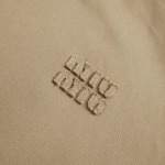 2025年8月29日入荷秋冬新作Miumiuジャケット原版復刻人気で【极品】/正規品と同じサイズSize:S M L/YGY工場