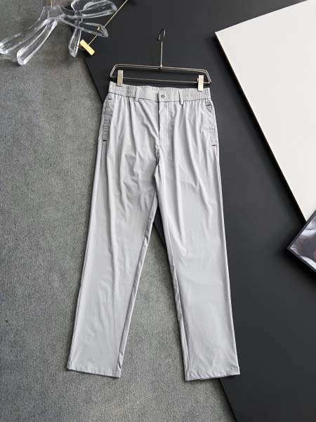 2025年8月29日入荷 新作Zegnaスラックス高級なプレ...