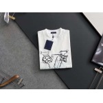 2025年8月29日入荷 新作Louis Vuitton半袖 tシャツ高級なプレゼント/誕生日プレゼント/高品質/メンツ/記念品/ wenzhou工場