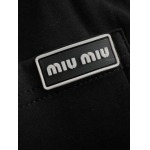 2025年8月29日入荷 新作Miumiuスラックス高級なプレゼント/誕生日プレゼント/高品質/メンツ/記念品/ wenzhou工場