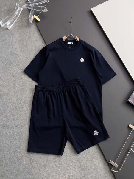 2025年8月29日入荷 新作Moncler半袖 上下高級な...