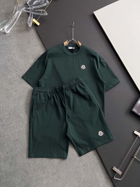 2025年8月29日入荷 新作Moncler半袖 上下高級な...