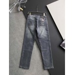 2025年8月29日入荷 新作Louis Vuittonジーパン高級なプレゼント/誕生日プレゼント/高品質/メンツ/記念品/ wenzhou工場