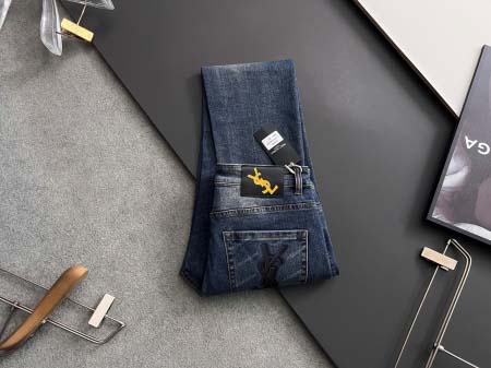 2025年8月29日入荷 新作YSLジーパン高級なプレゼント...