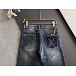 2025年8月29日入荷 新作Louis Vuittonジーパン高級なプレゼント/誕生日プレゼント/高品質/メンツ/記念品/ wenzhou工場