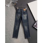 2025年8月30日入荷 新作Pradaジーパン高級なプレゼント/誕生日プレゼント/高品質/メンツ/記念品/ wenzhou工場