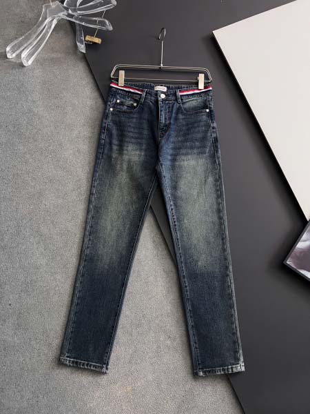 2025年8月30日入荷 新作Monclerジーパン高級なプ...