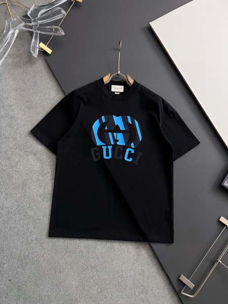 2025年8月30日入荷 新作Gucci半袖 tシャツ高級な...
