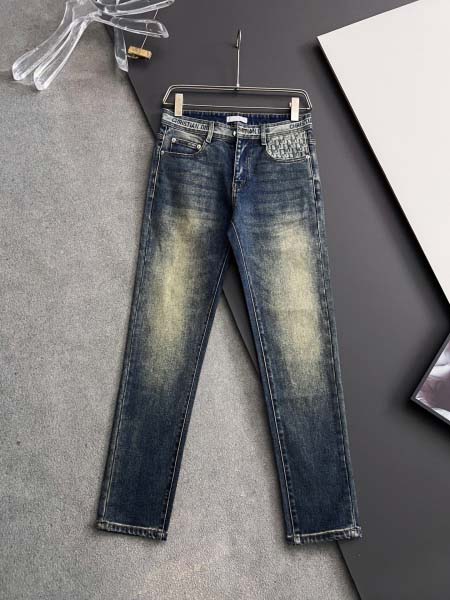 2025年8月30日入荷 新作Diorジーパン高級なプレゼン...