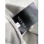 2025年8月30日入荷 新作Pradaセーター高級なプレゼント/誕生日プレゼント/高品質/メンツ/記念品/ wenzhou工場