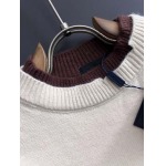 2025年8月30日入荷 新作Pradaセーター高級なプレゼント/誕生日プレゼント/高品質/メンツ/記念品/ wenzhou工場