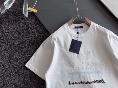 2025年9月1日入荷 新作Louis Vuitton半袖 tシャツ高級なプレゼント/誕生日プレゼント/高品質/メンツ/記念品/ wenzhou工場