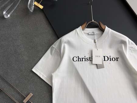 2025年9月1日入荷 新作Dior半袖 tシャツ高級なプレゼント/誕生日プレゼント/高品質/メンツ/記念品/ wenzhou工場