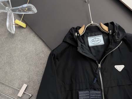 2025年9月1日入荷 新作Pradaジャケット高級なプレゼント/誕生日プレゼント/高品質/メンツ/記念品/ wenzhou工場