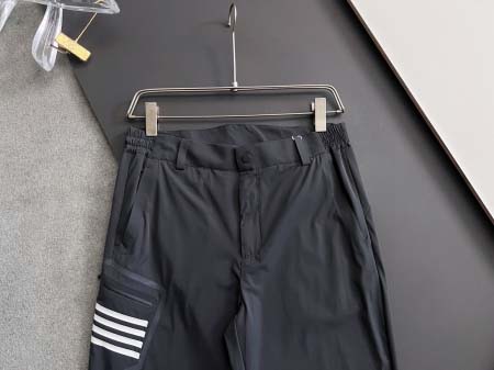 2025年9月1日入荷 新作Thom Browneスラックス高級なプレゼント/誕生日プレゼント/高品質/メンツ/記念品/ wenzhou工場