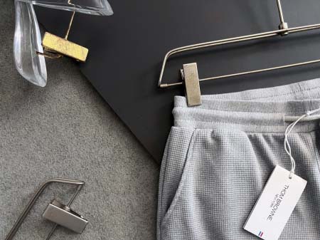 2025年9月1日入荷 新作Thom Browne半ズボン高級なプレゼント/誕生日プレゼント/高品質/メンツ/記念品/ wenzhou工場