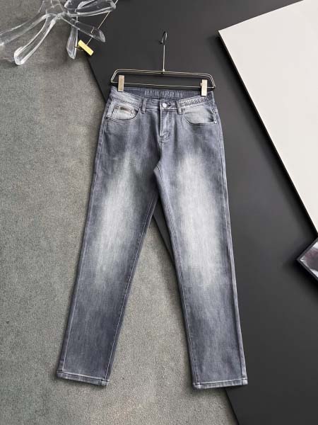 2025年9月2日入荷 新作Burberryジーパン高級なプレゼント/誕生日プレゼント/高品質/メンツ/記念品/ wenzhou工場