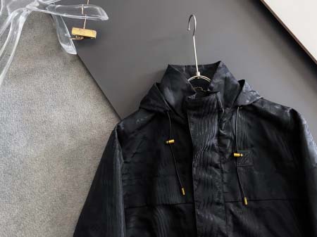 2025年9月2日入荷 新作Louis Vuittonジャケット高級なプレゼント/誕生日プレゼント/高品質/メンツ/記念品/ wenzhou工場