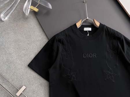 2025年9月2日入荷 新作Dior半袖 tシャツ高級なプレゼント/誕生日プレゼント/高品質/メンツ/記念品/ wenzhou工場