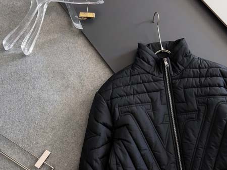 2025年9月2日入荷 新作Louis Vuittonジャケット高級なプレゼント/誕生日プレゼント/高品質/メンツ/記念品/ wenzhou工場