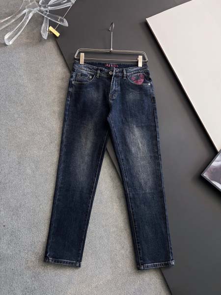 2025年9月3日入荷 新作Pradaジーパン高級なプレゼント/誕生日プレゼント/高品質/メンツ/記念品/ wenzhou工場